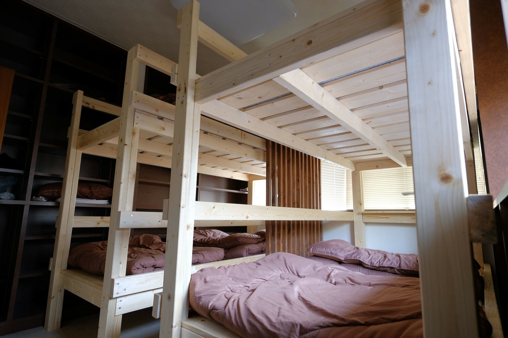 Tokiwa Kamakura Backpackers Otel Dış mekan fotoğraf